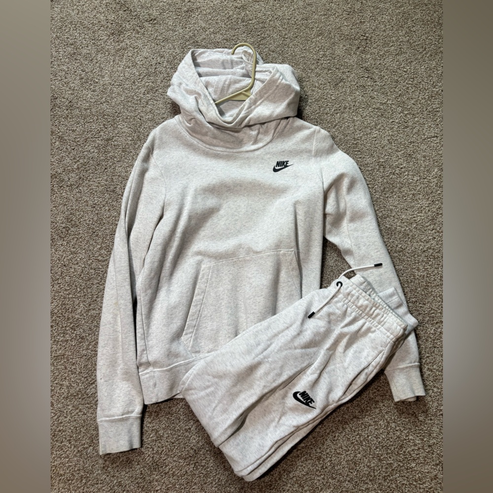 Nike Light Gray Tracksuit Set